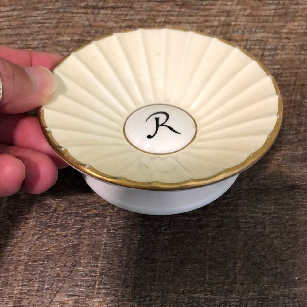 R Monogram Trinket Dish Jewelry Holder Vintage Ring Tray